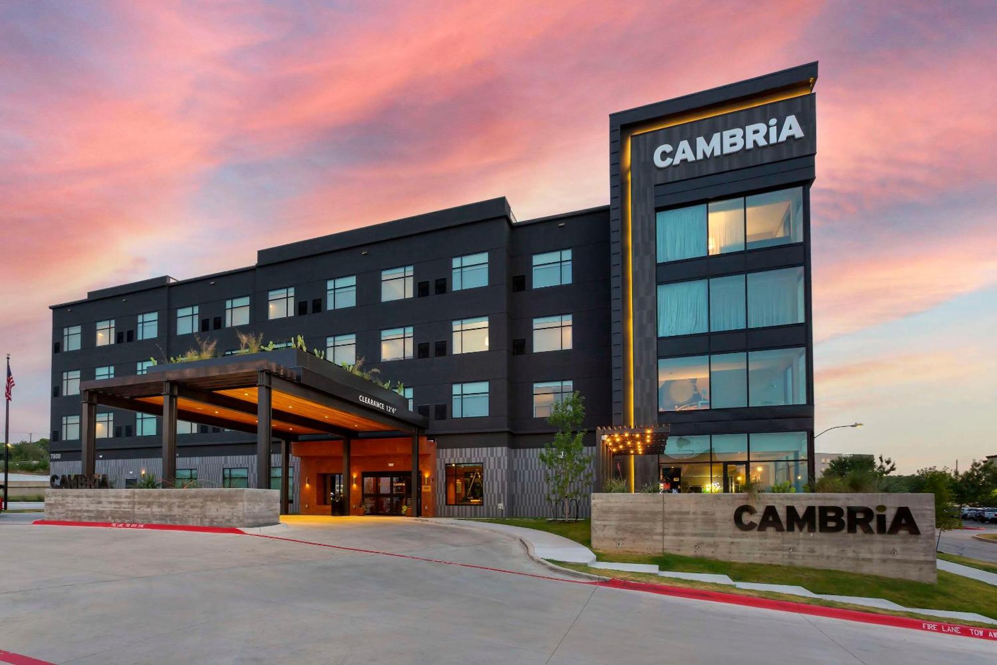 Cambria Hotel Austin Airport Екстериор снимка